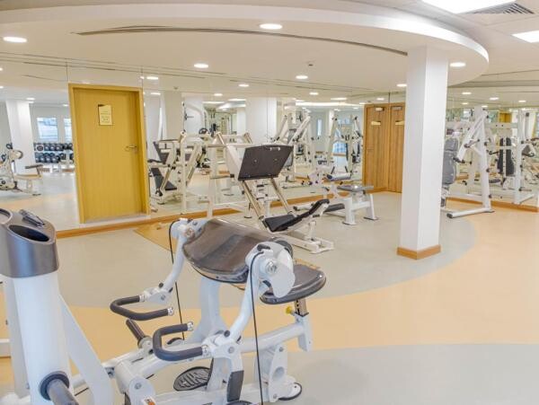 FF 2 BR | GYM & POOL | BIN MAHMOUD - 5