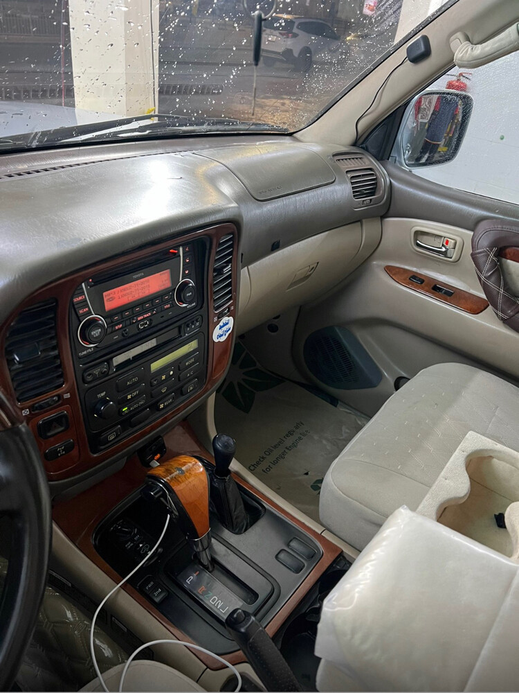 Lexus LX470 Good Condition - 8