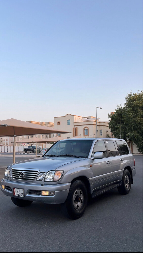 Lexus LX470 Good Condition - 2