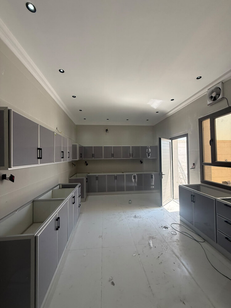 للبيع عمارة سكنية وتجار ية - 7