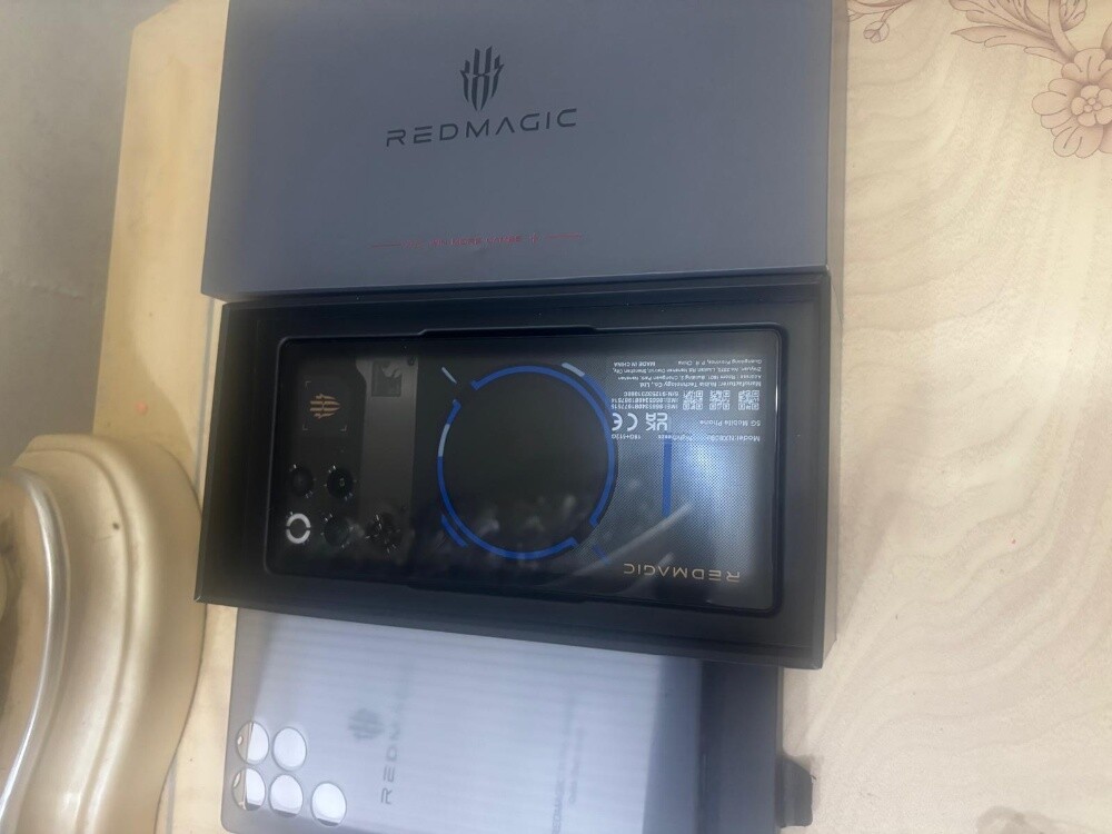 redmagic 11 pro nightfreeze 512gb - 4