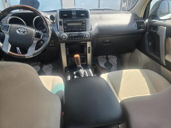 FOR SALE  TOYOTA PRADO 2012 - 4