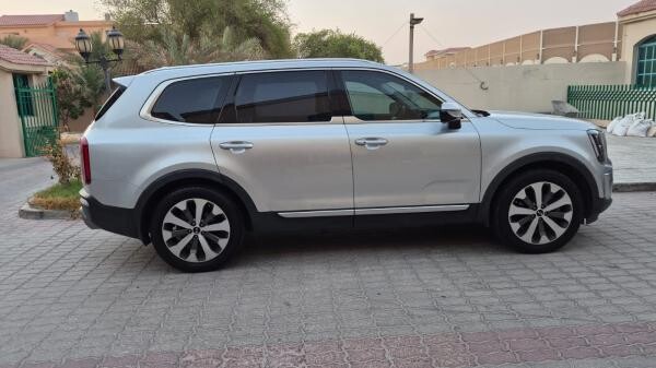 2019 Kia Telluride GT Line - 4