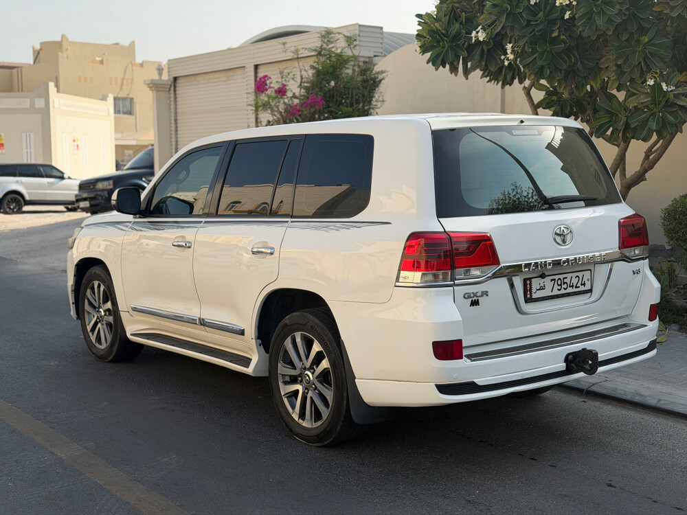Land Cruiser GX V6  - 3