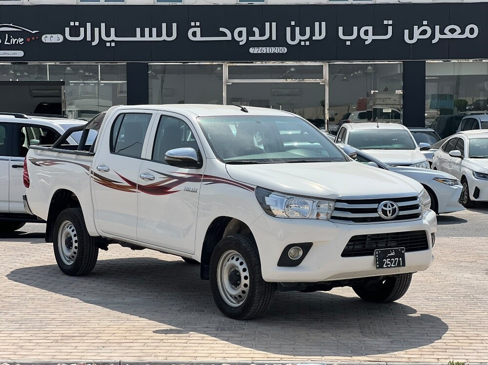 هايلوكس ديزل ٢٠٢٢ جير عادي - 1