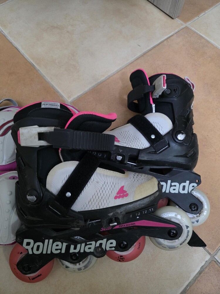 roller blades size 28-32eur - 2