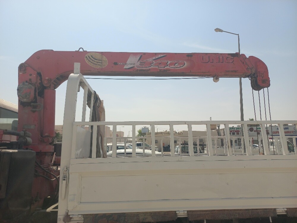 Hino truck + crane - 7