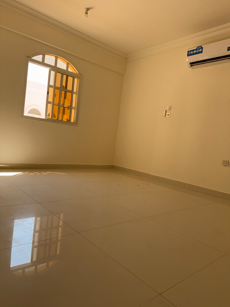 family apartment in wakra - 3