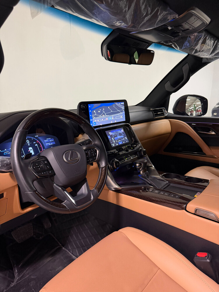 لكزس ال اكس ٦٠٠ اسود ٢٠٢٥ - 7