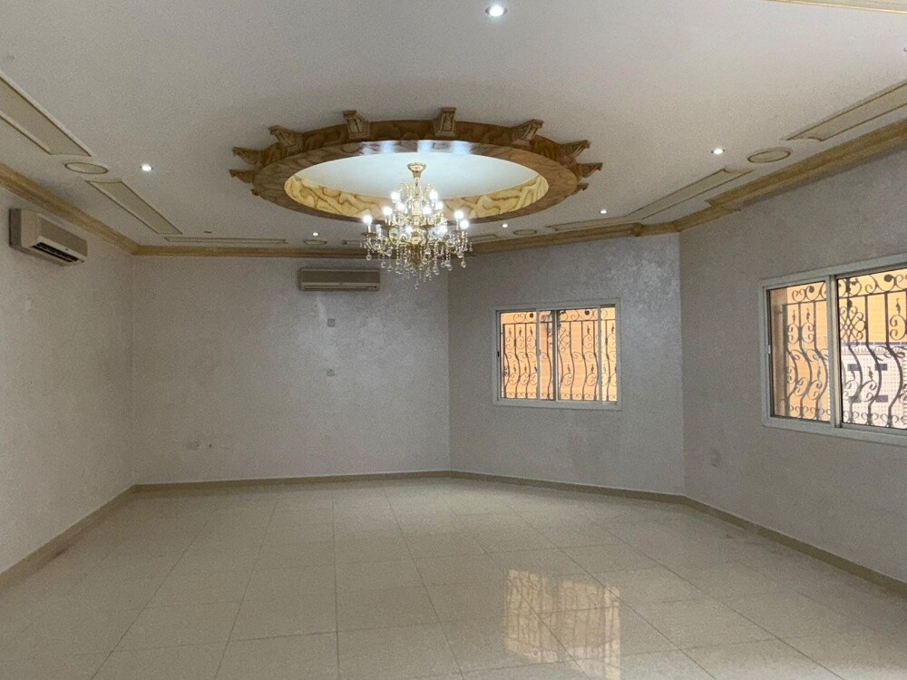 للبيع فيلا استثمار - 1