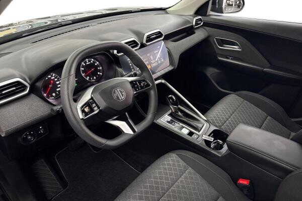 MG ZS 1.5L 2026 560 KM - 6