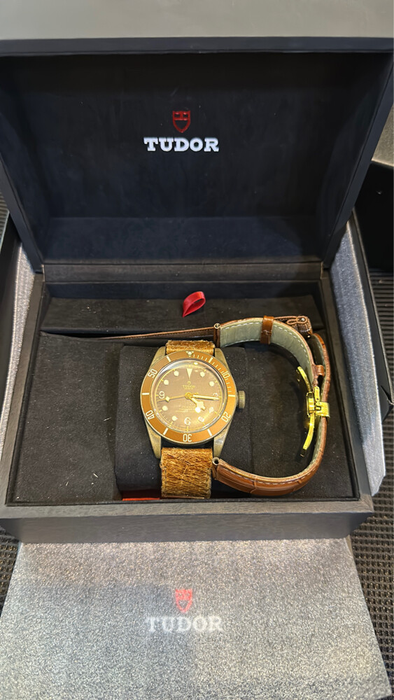 Tudor Bronze Heritage Full Set 43mm - 2