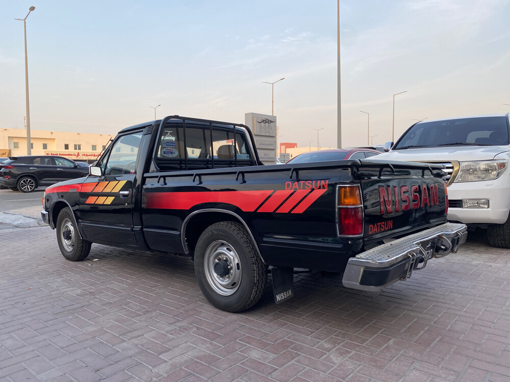 NISSAN DATSUN - 1985 - 4