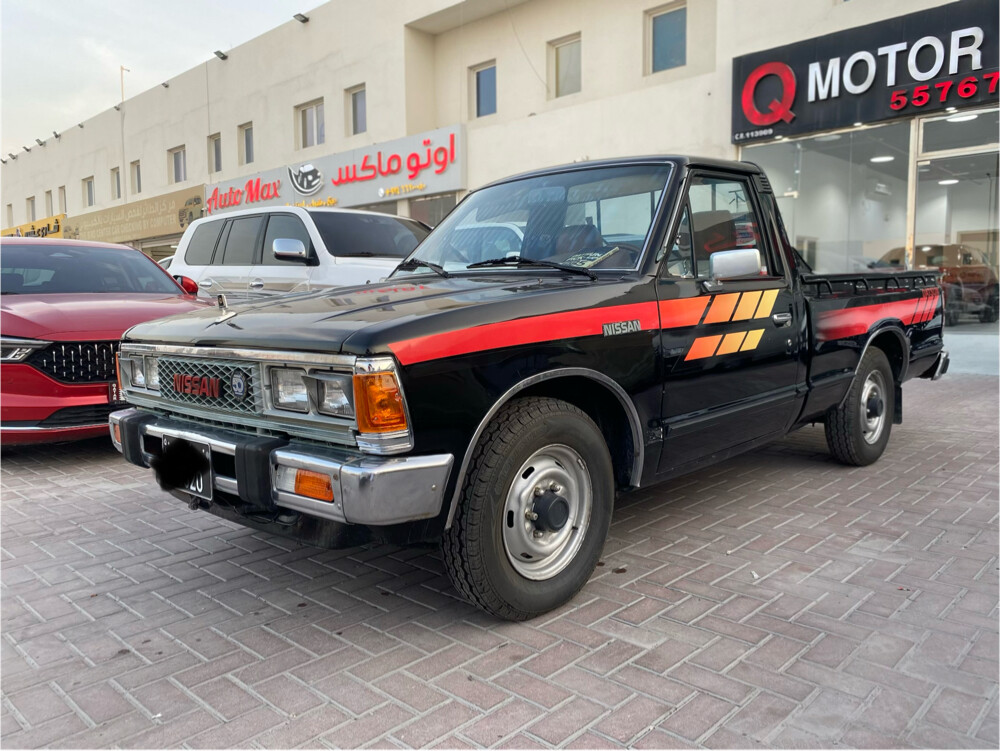 NISSAN DATSUN - 1985 - 2