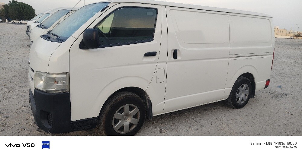 toyota haice panal van - 3