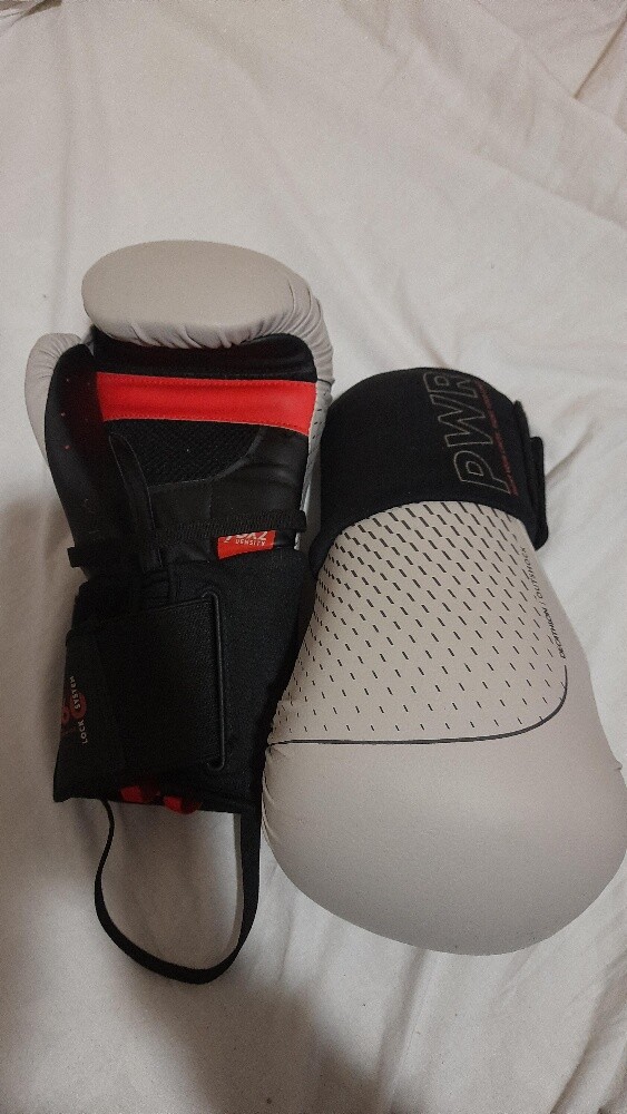 Boxing gloves - 3