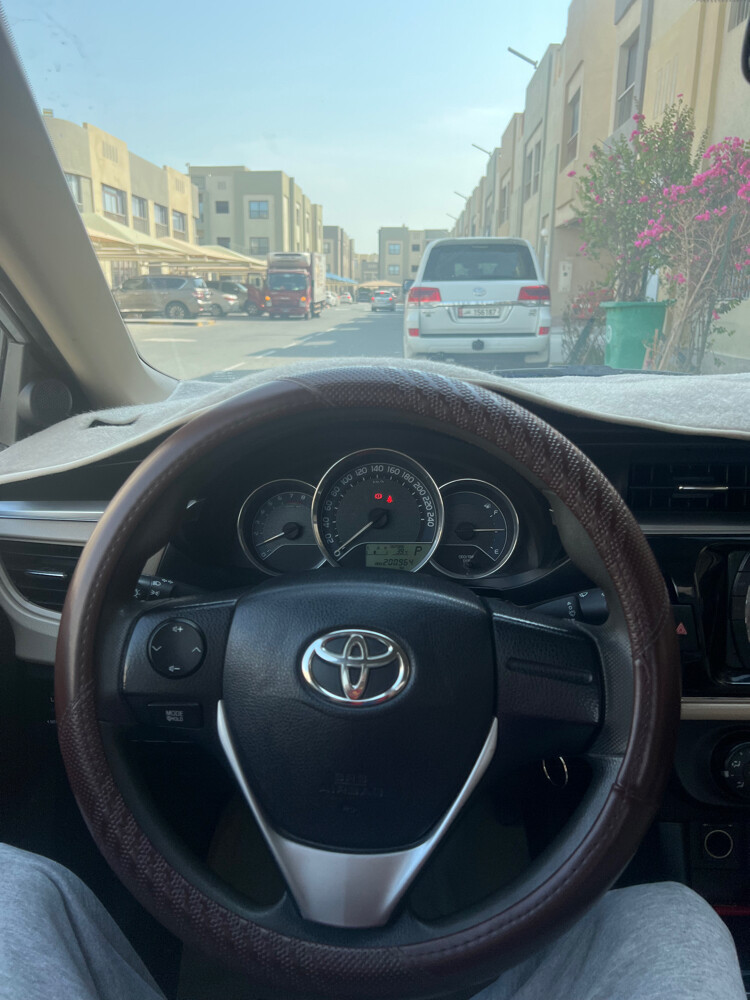 Toyota corolla 2014  - 18