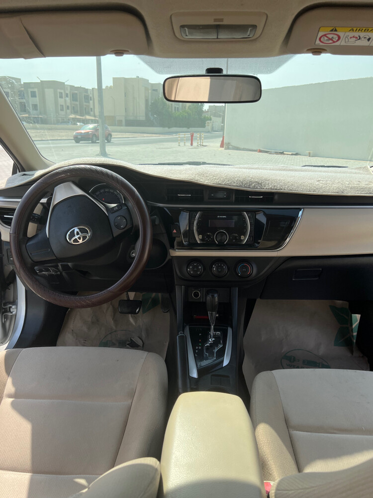 Toyota corolla 2014  - 5