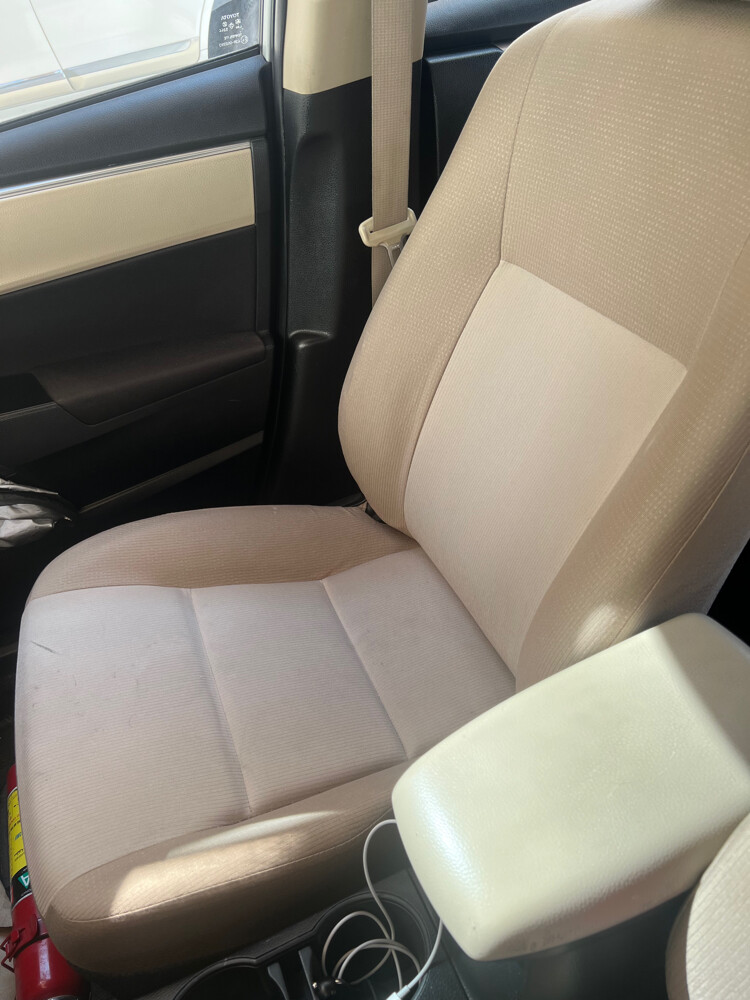 Toyota corolla 2014  - 16