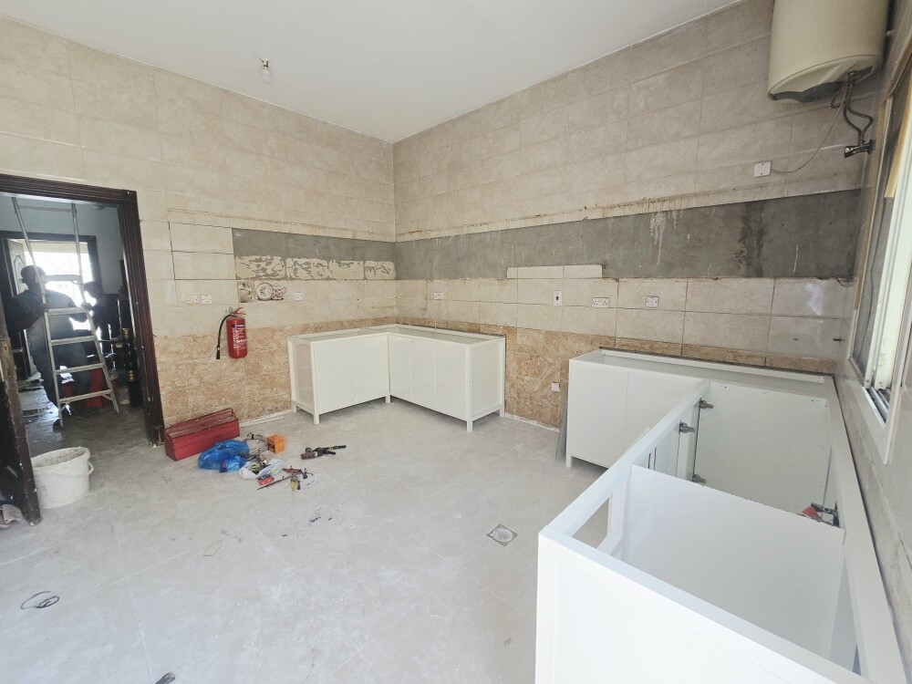 For Rent in Umm Al AbiriyahAttach - 12