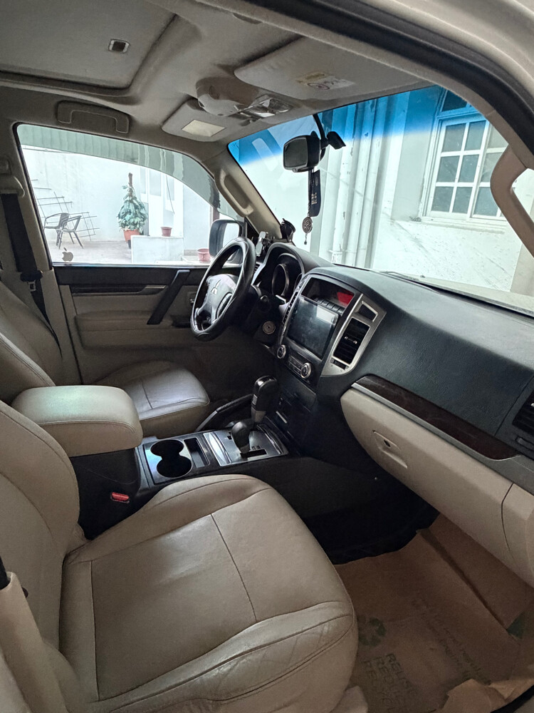 Mitsubishi Pajero 2014 full opt - 5