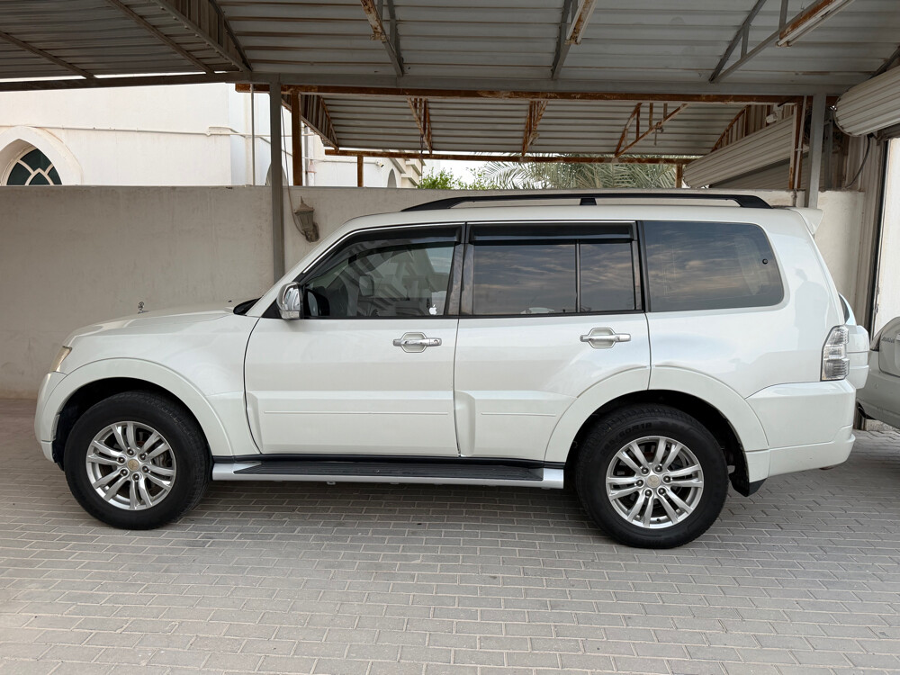 Mitsubishi Pajero 2014 full opt - 2