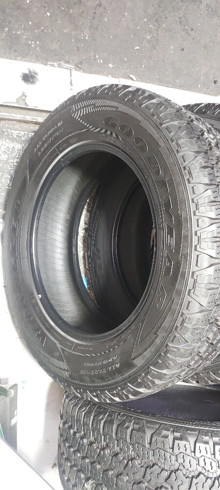 265-55-19 goodyear - 6