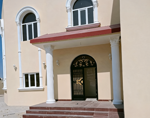 Luxury Villa for Rent in Al Dafna - 3