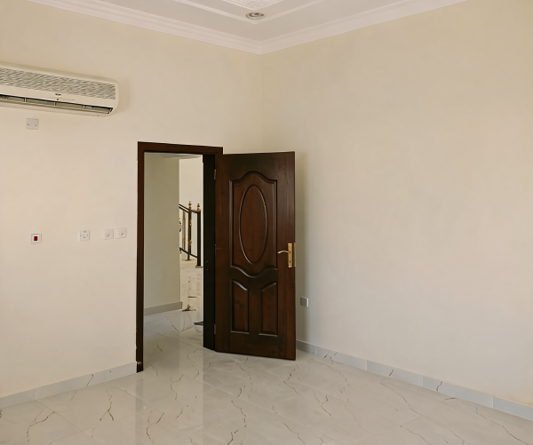 Luxury Villa for Rent in Al Dafna - 5