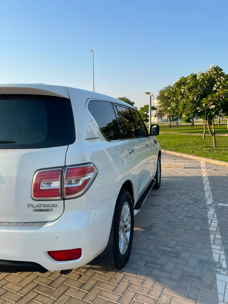 Nissan patrol 2012 LE Platinum - 5