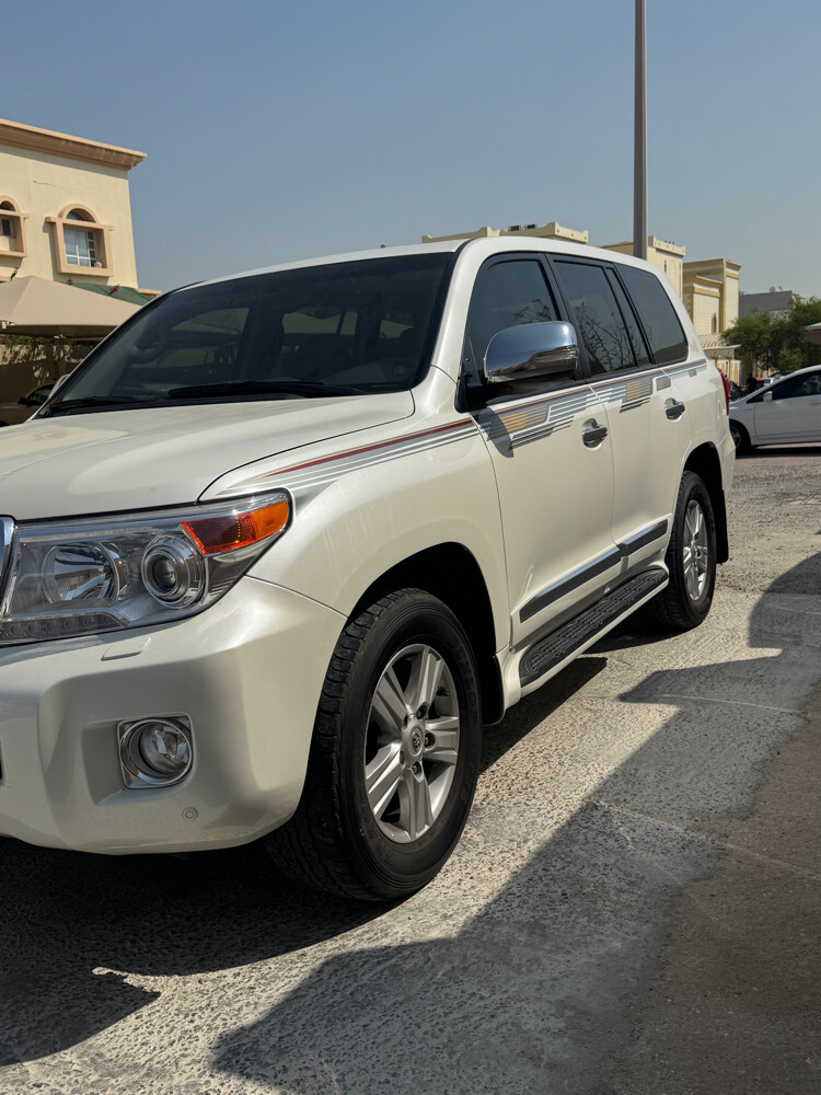 landcruiser GXR v8 - 4