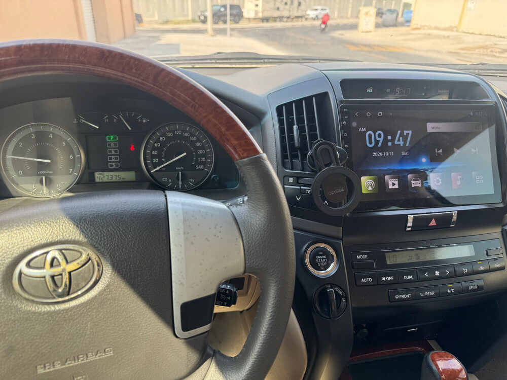 landcruiser GXR v8 - 6