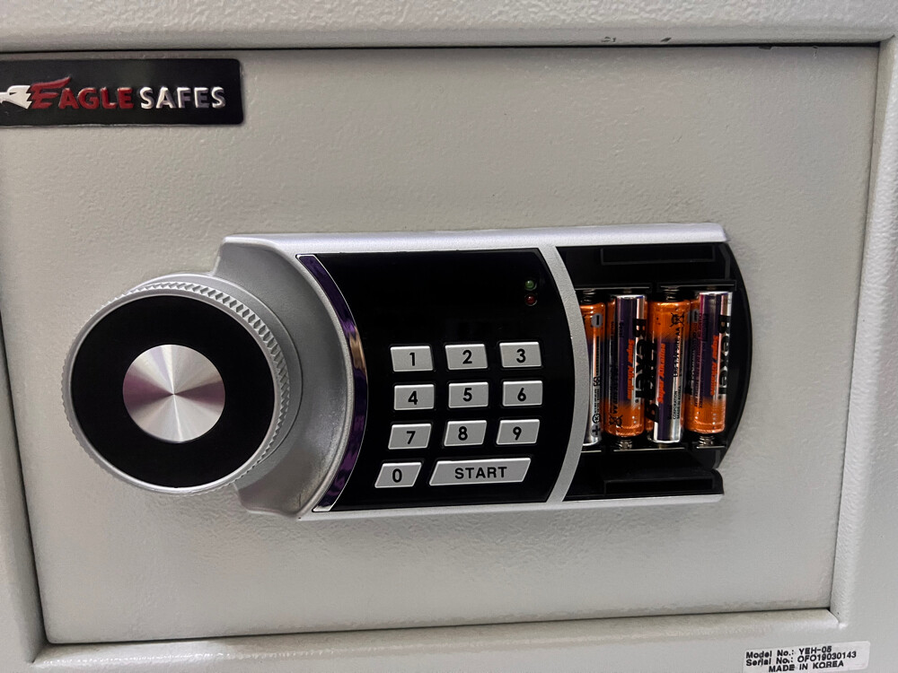 eagle safes, digital lock/safe - 4