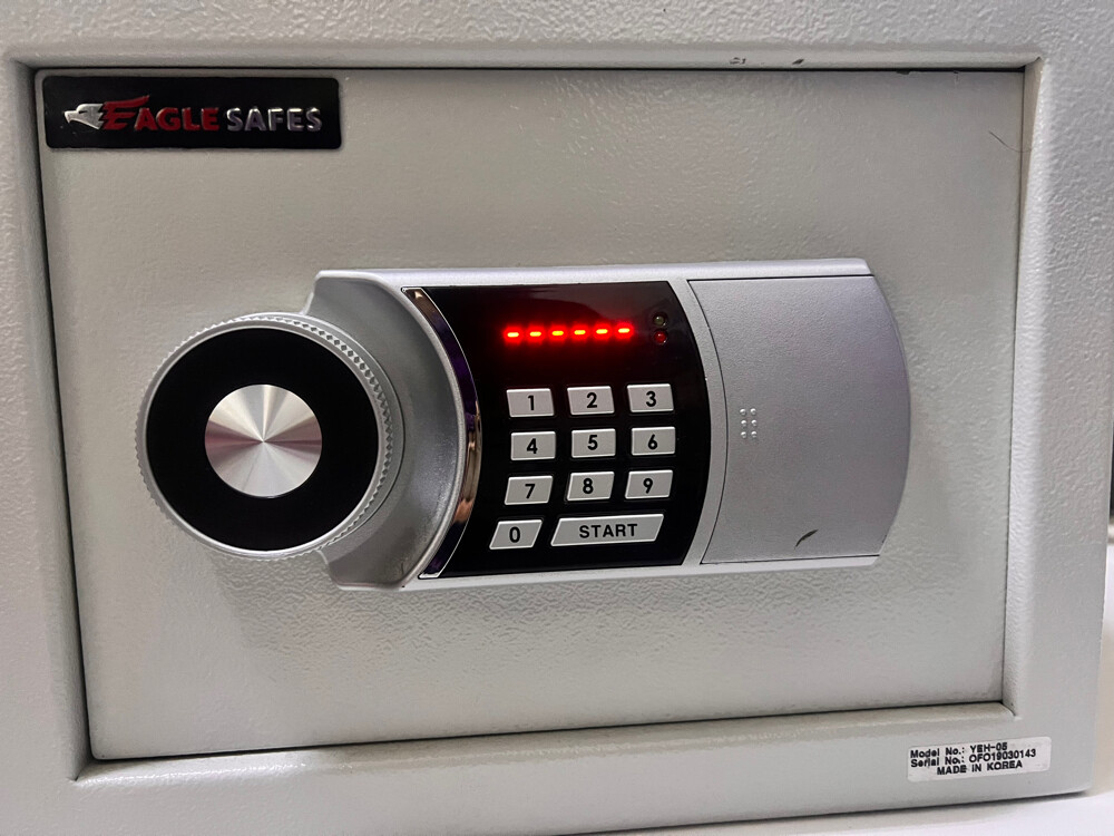 eagle safes, digital lock/safe - 5