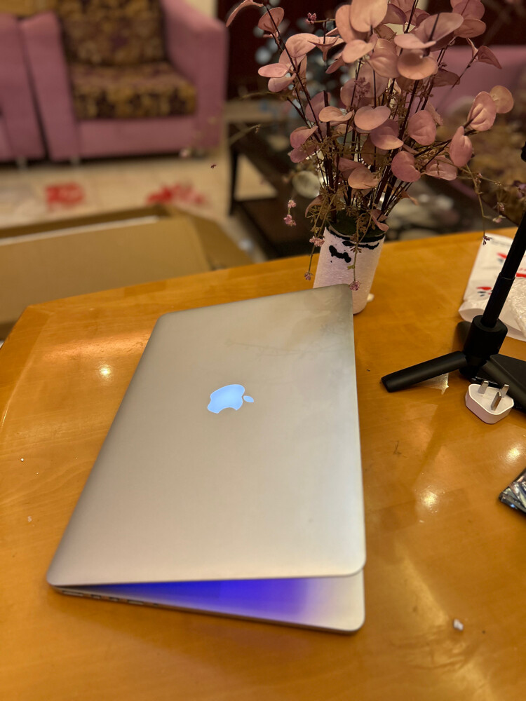 Apple orignal  i7 16GB RAM USA  - 5