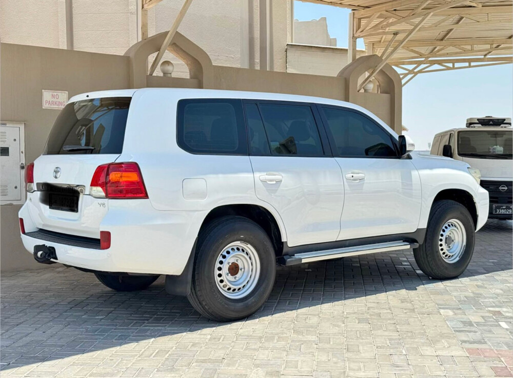 Land Cruiser 2014 G - 4