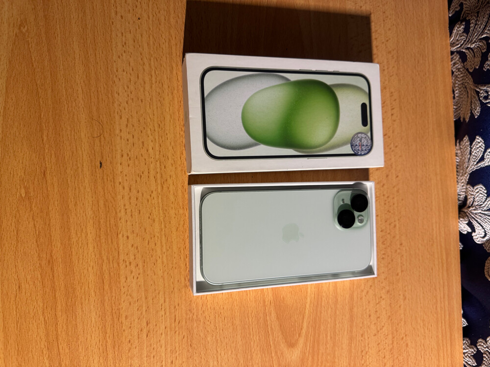 IPhone 15 256 GB with Box - 3