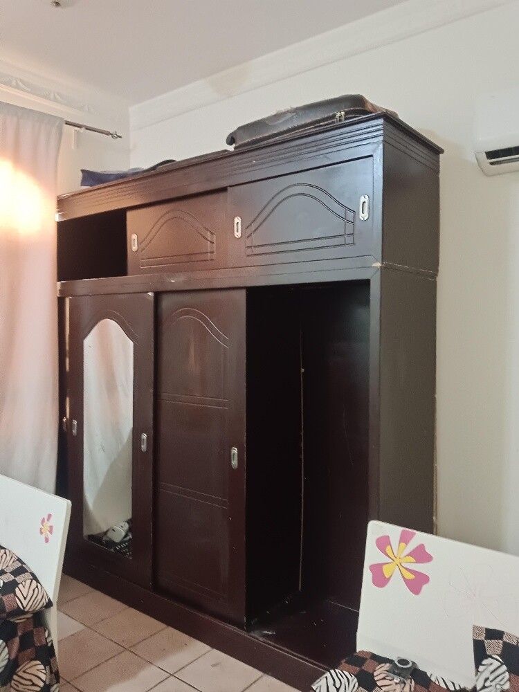 big  brown cupboard for  free - 5