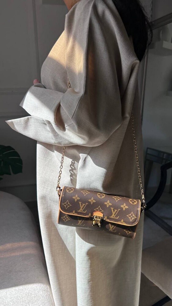Louis Vuitton Pochette Camille - 3