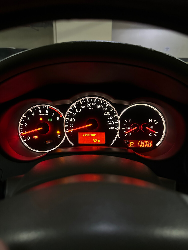 Nissan altima 2012 clean - 3
