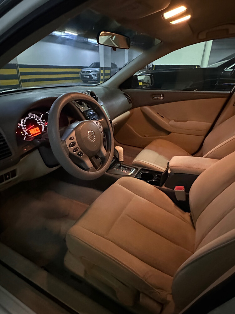 Nissan altima 2012 clean - 4