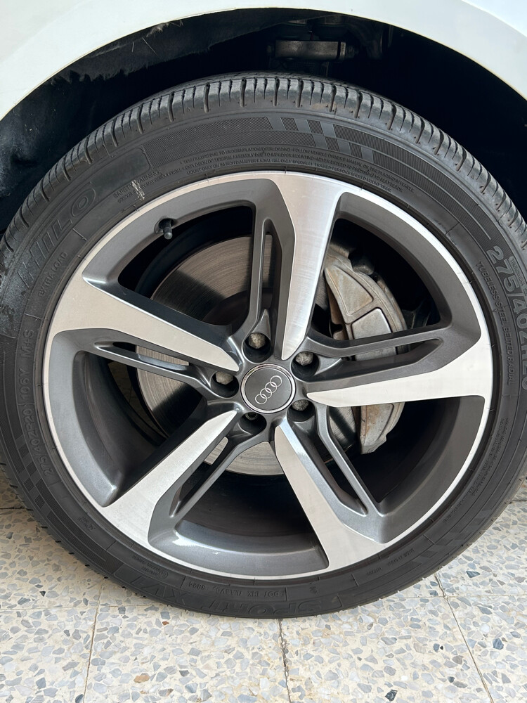 A8 excellent condition  - 13