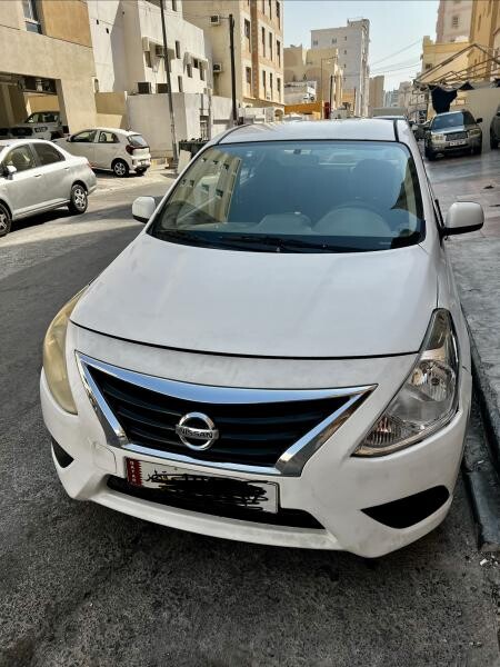 Nissan Sunny 2016 - 1