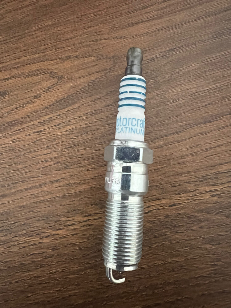 Spark plug Ford SP-520 - 2