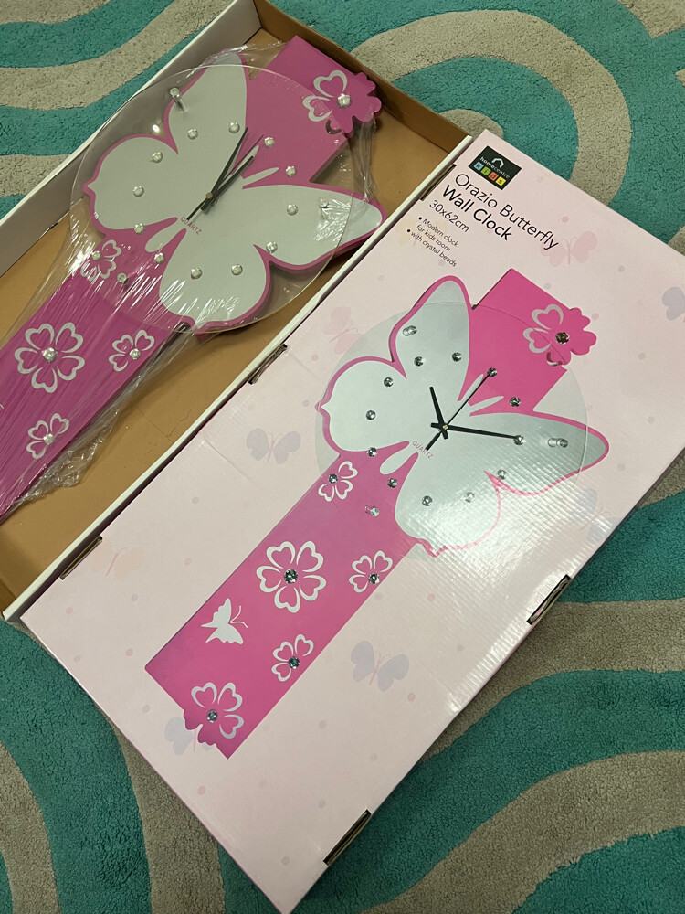 butterfly pink clock - 9