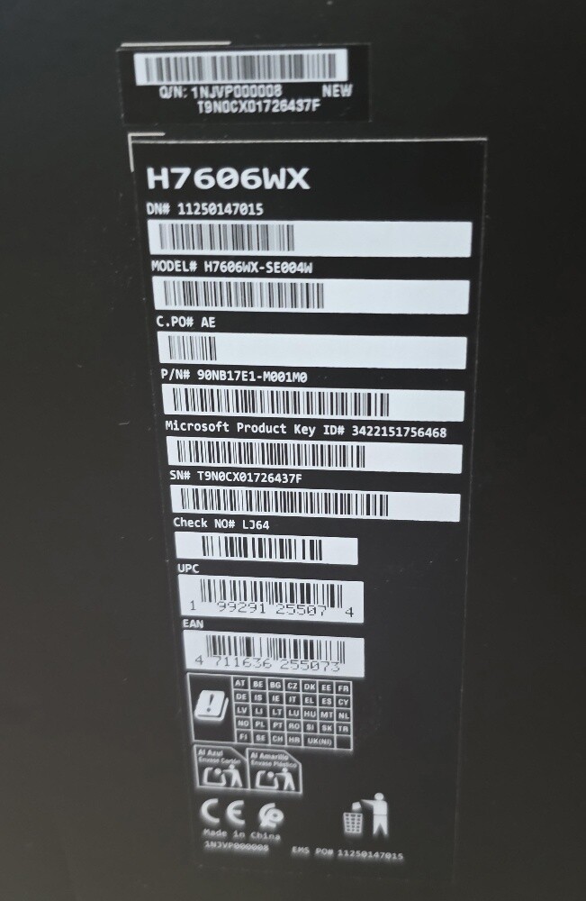 16" Asus 64/4TB 24 RTX 5090 - 5