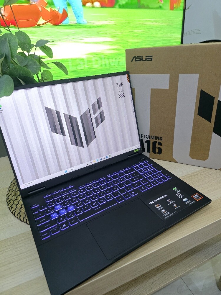 RTX 5060 Asus Tuf A16 16/1TB - 9
