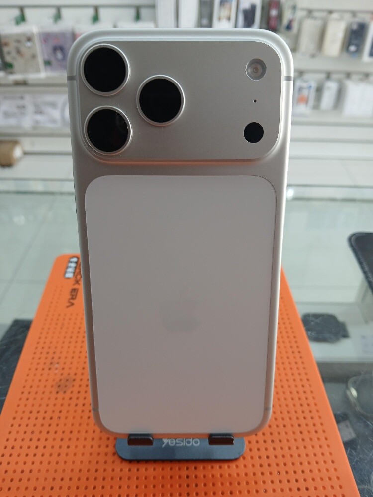 iPhone 17 Pro Max - 1