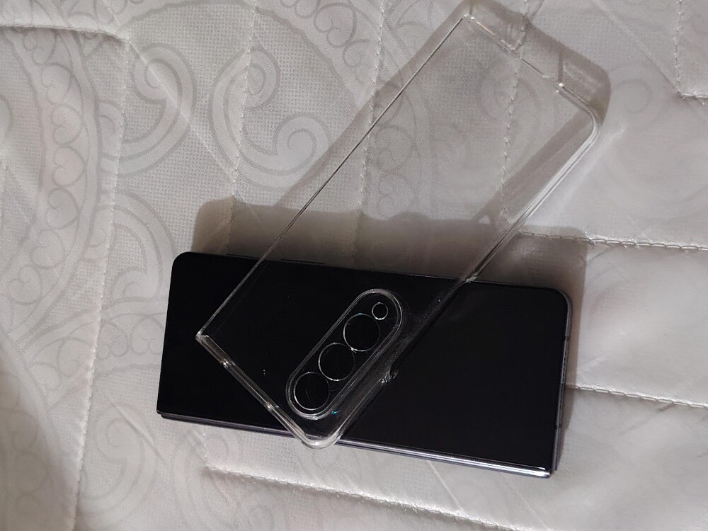 Samsung Z Fold (4) 256GB RAM 12GB - 8