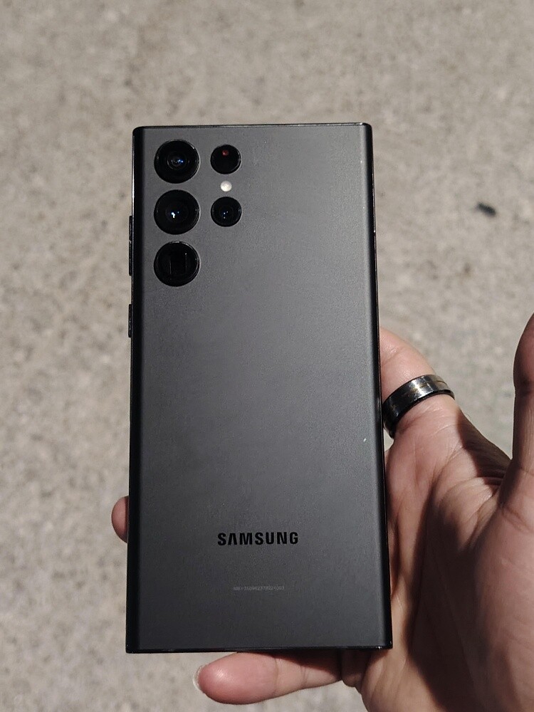 Samsung S22 Ultra 256GB RAM 12GB - 1